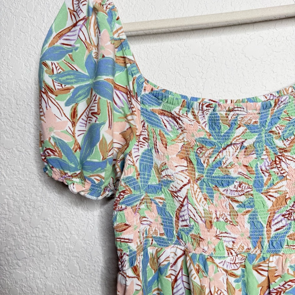 Roxy Pastel Print Dress Size Large Casual Summer shirred bodice